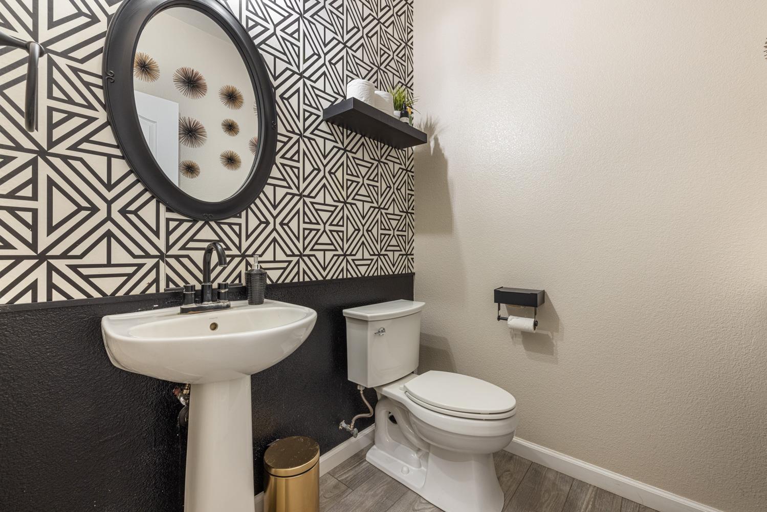 3240 Lemmons, Riverbank, CA 95367