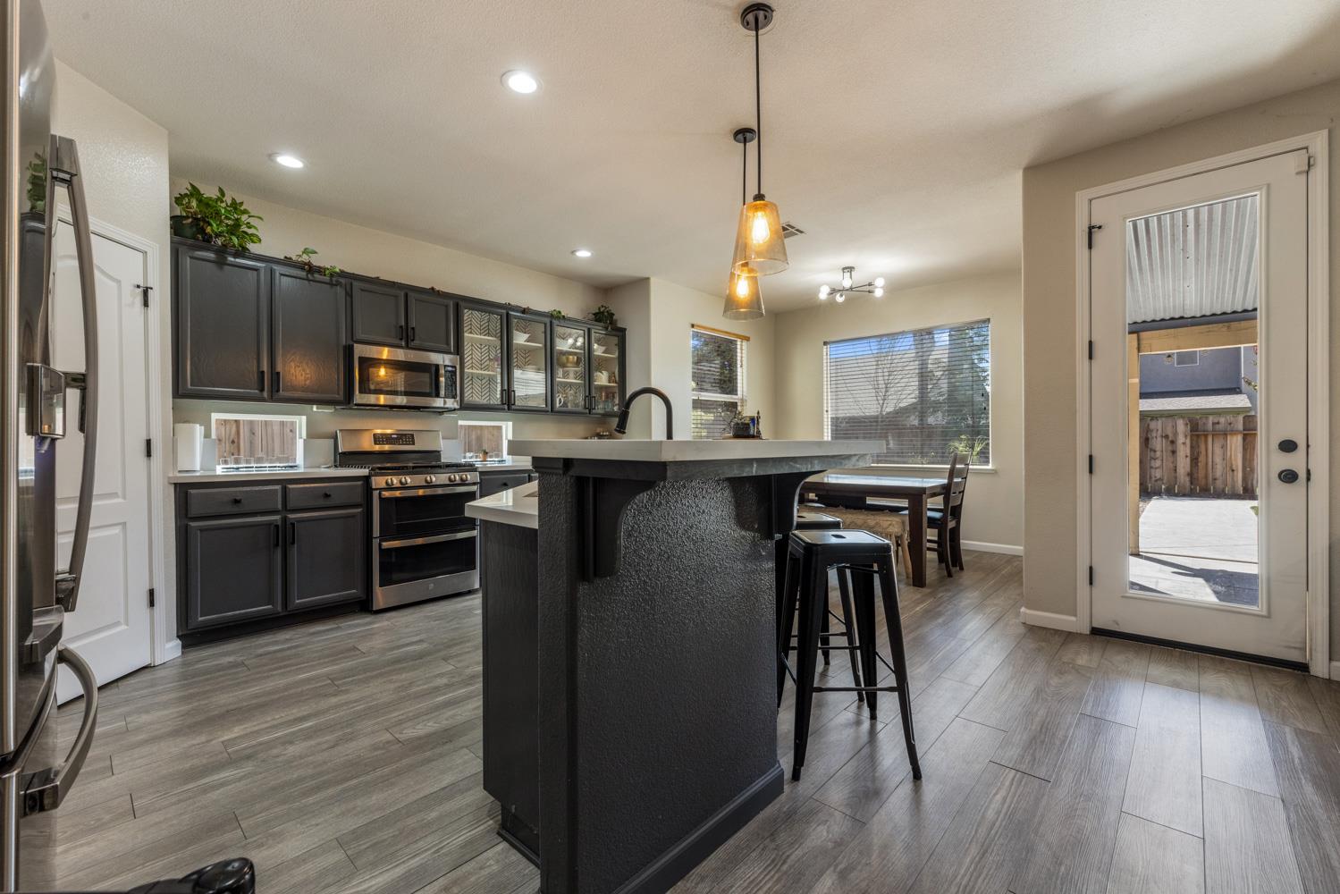 3240 Lemmons, Riverbank, CA 95367