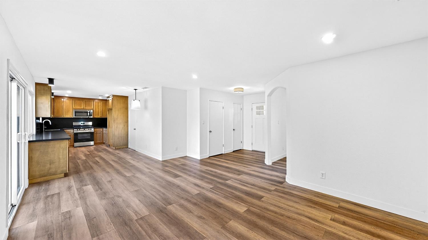 1611 E Olive Ave, Merced, CA 95340