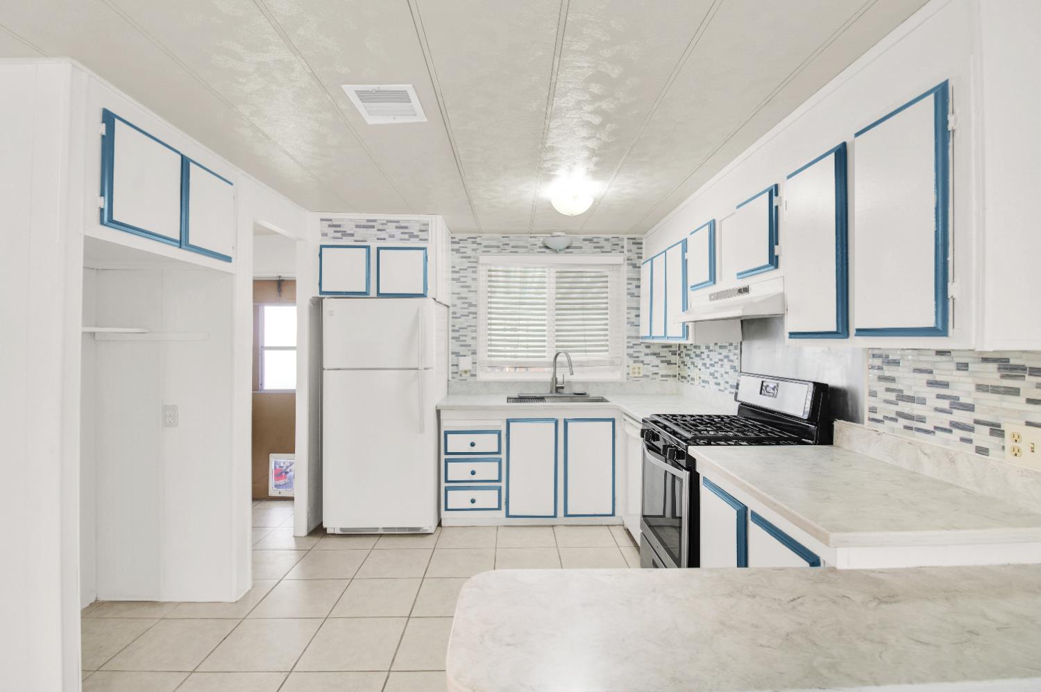 2621 Prescott #277, Modesto, CA 95350