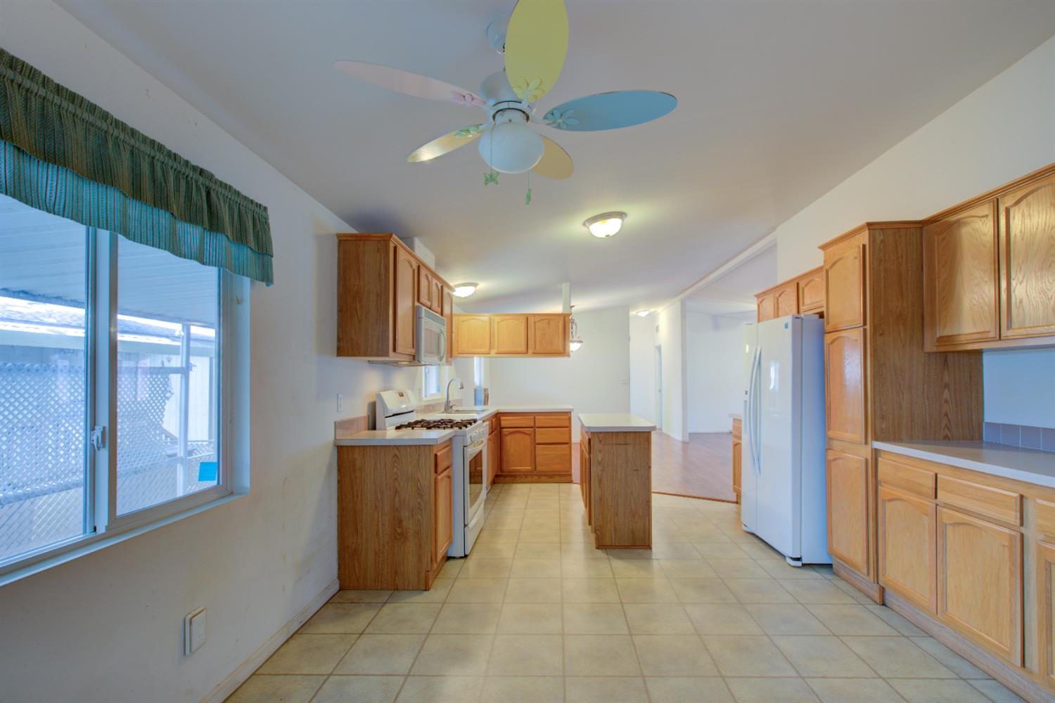 6450 N Winton Way, Winton, CA 95388