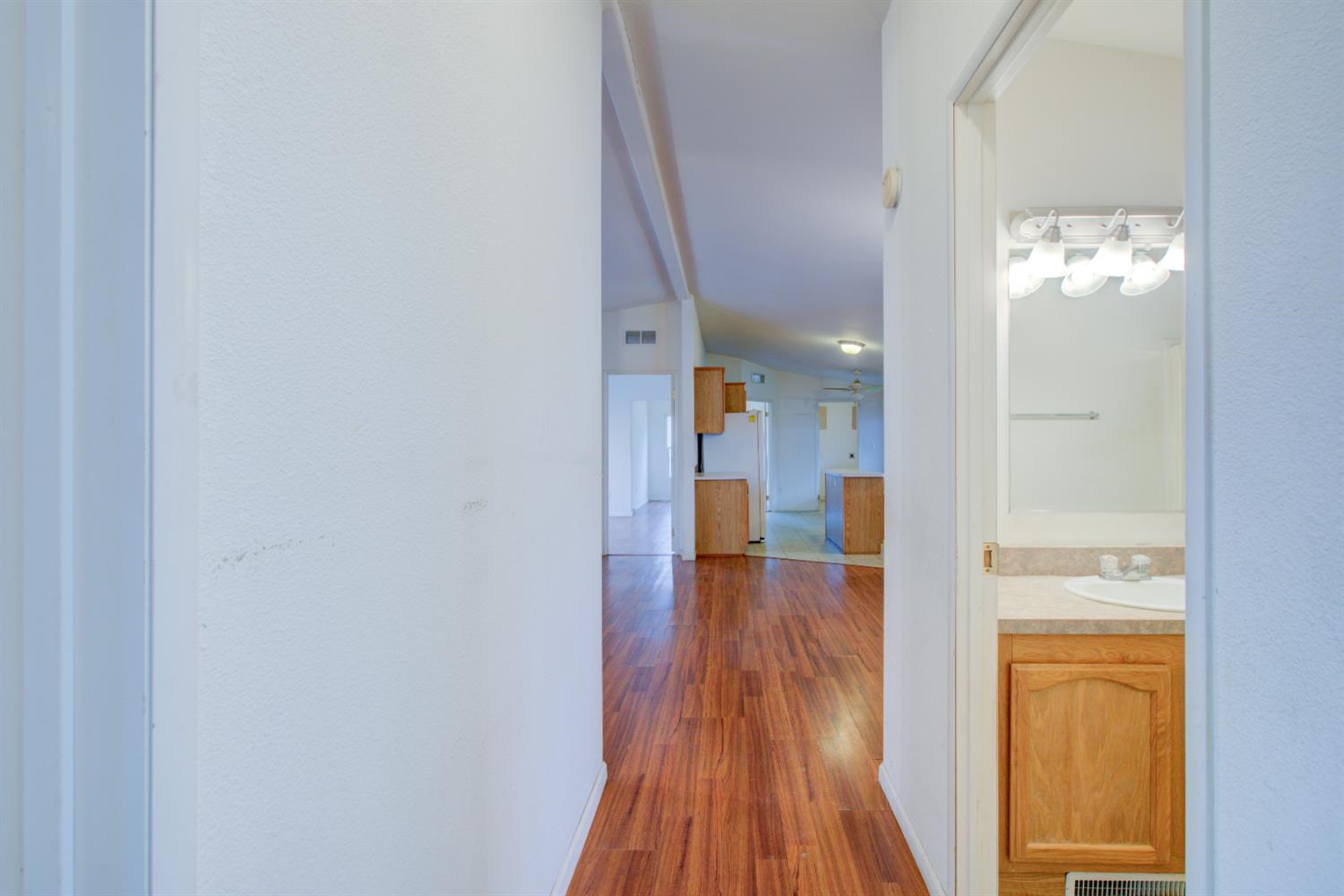 6450 N Winton Way, Winton, CA 95388