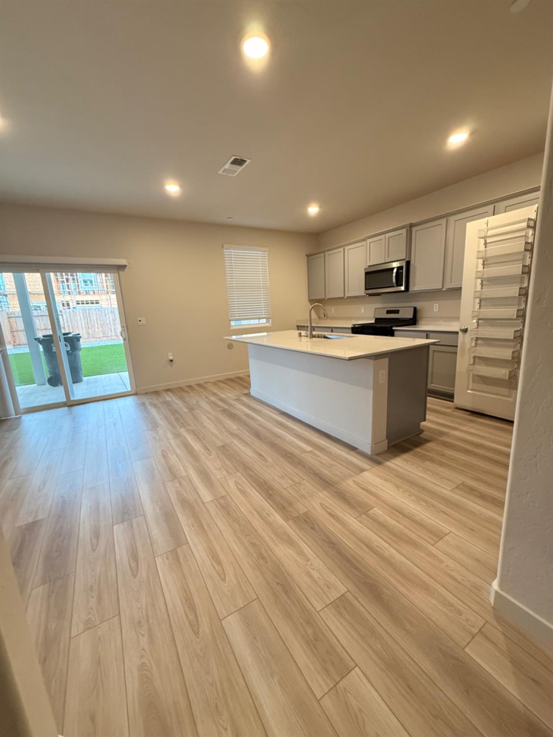 4162 Clary Ct, Merced, CA 95348