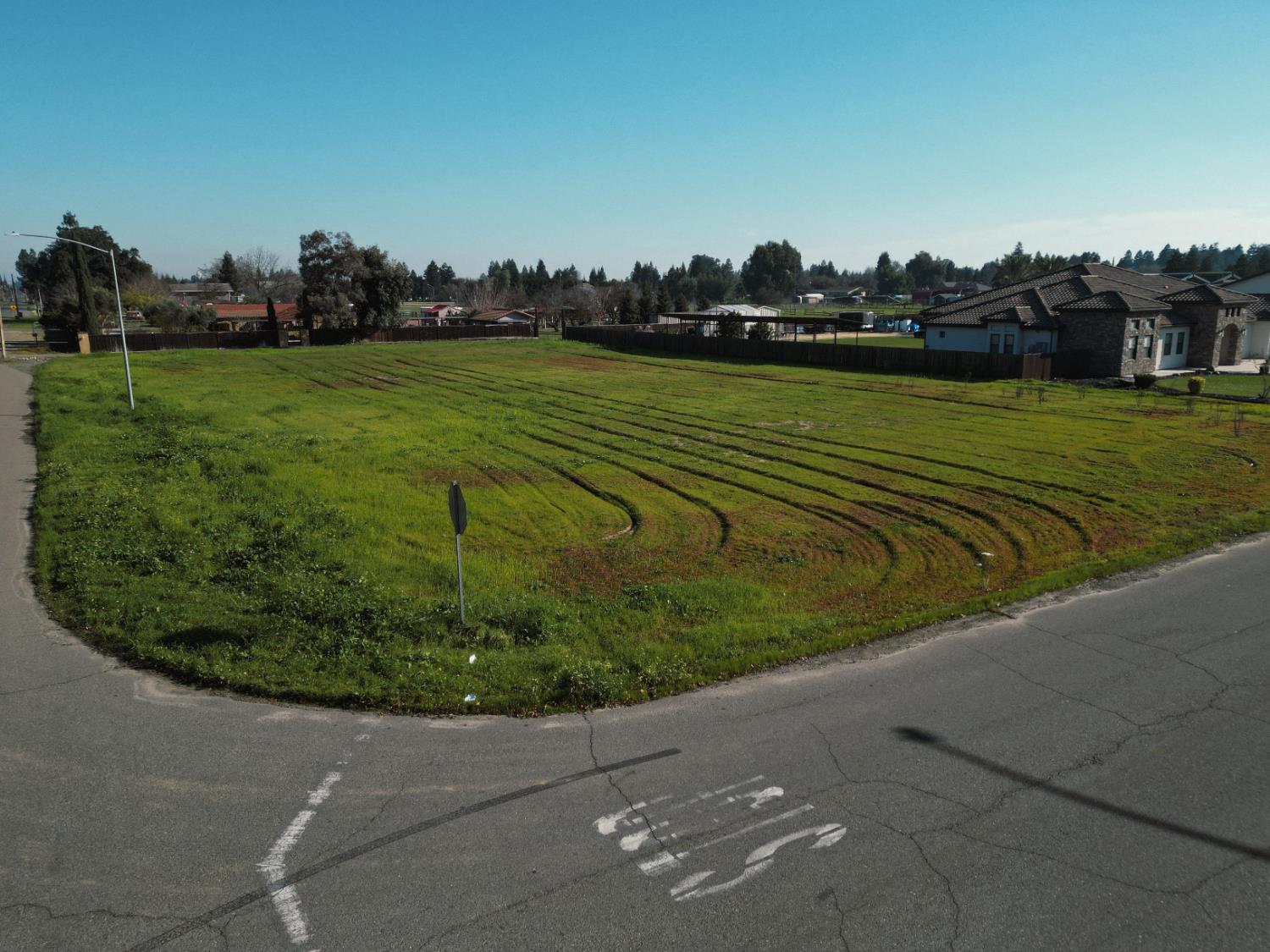 2484 Sierra Springs Ct, Atwater, CA 95301