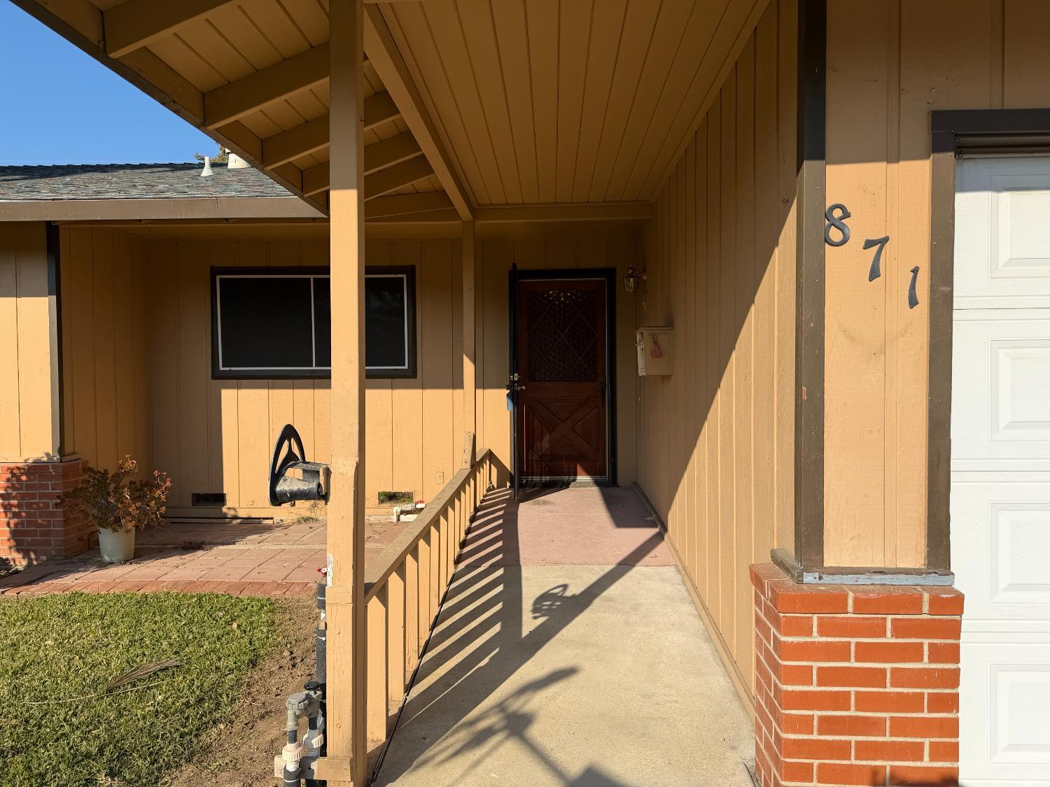 871 Sperry Ave, Patterson, CA 95363