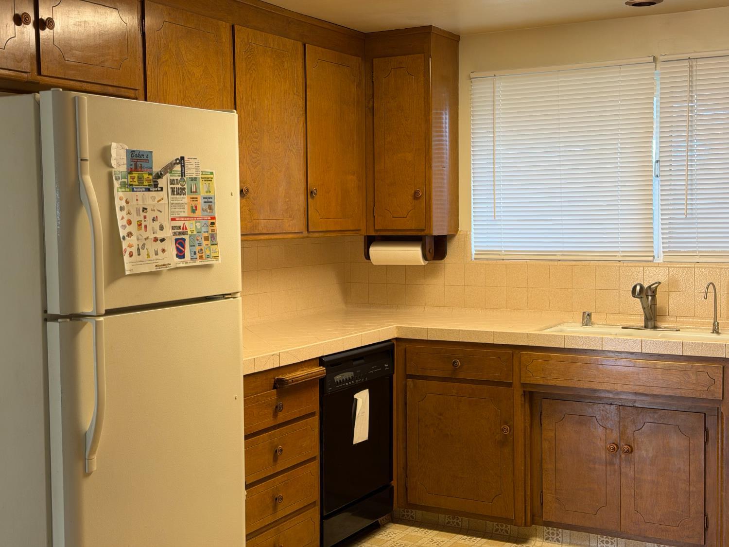 871 Sperry Ave, Patterson, CA 95363