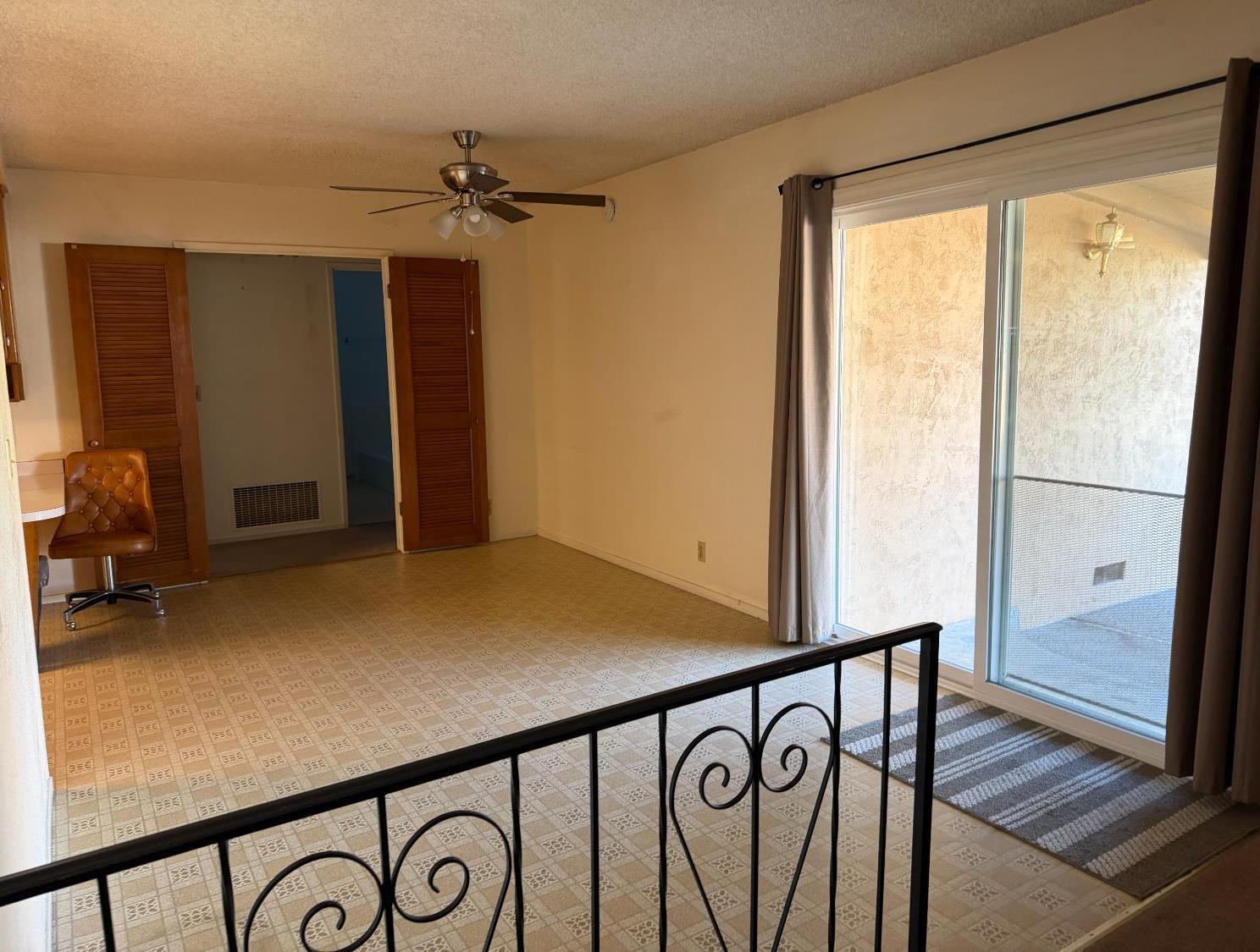 871 Sperry Ave, Patterson, CA 95363