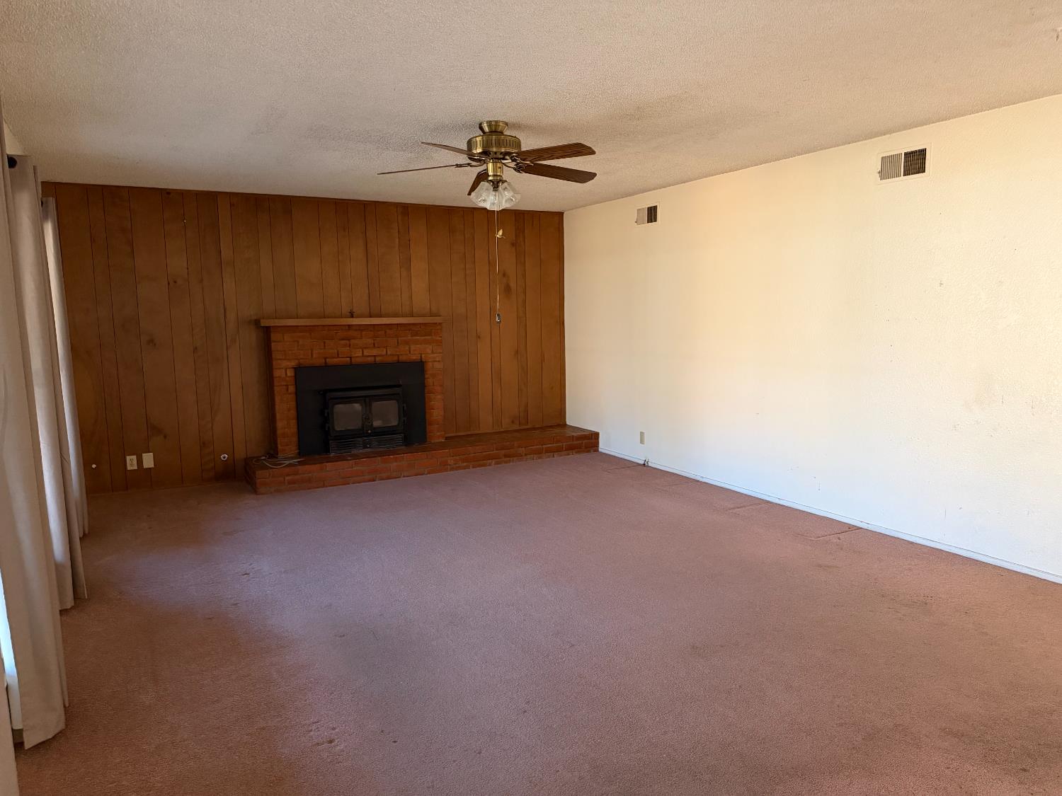 871 Sperry Ave, Patterson, CA 95363