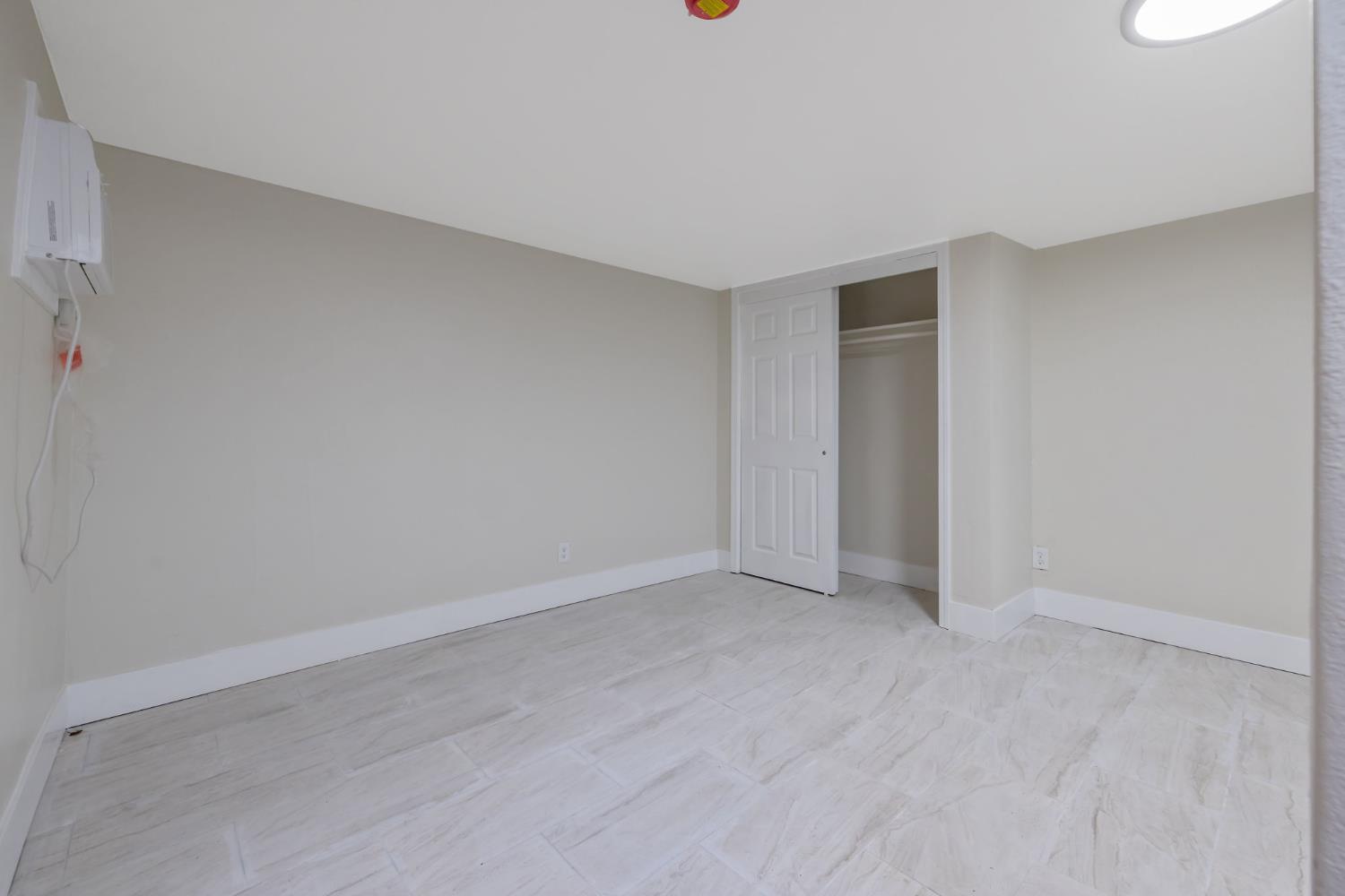 600 E Tulare St, Avenal, CA 93204