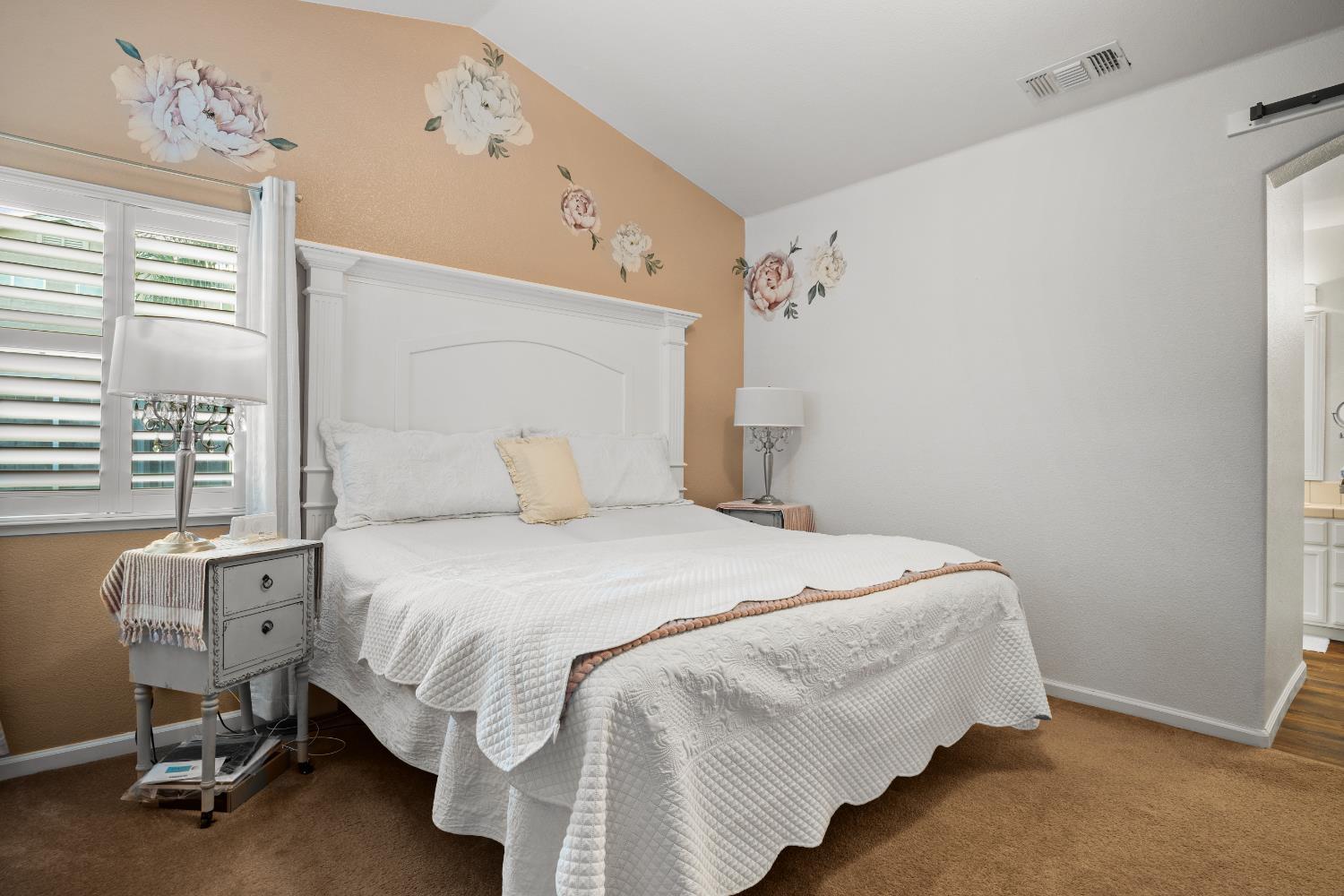 5725 Wild Cat Ct, Riverbank, CA 95367