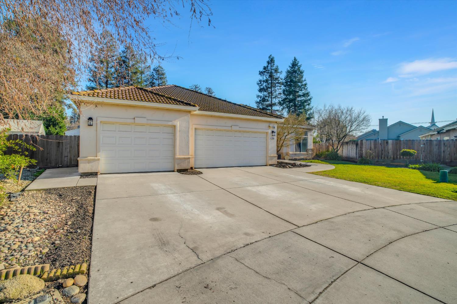 1940 Erin Way, Turlock, CA 95382