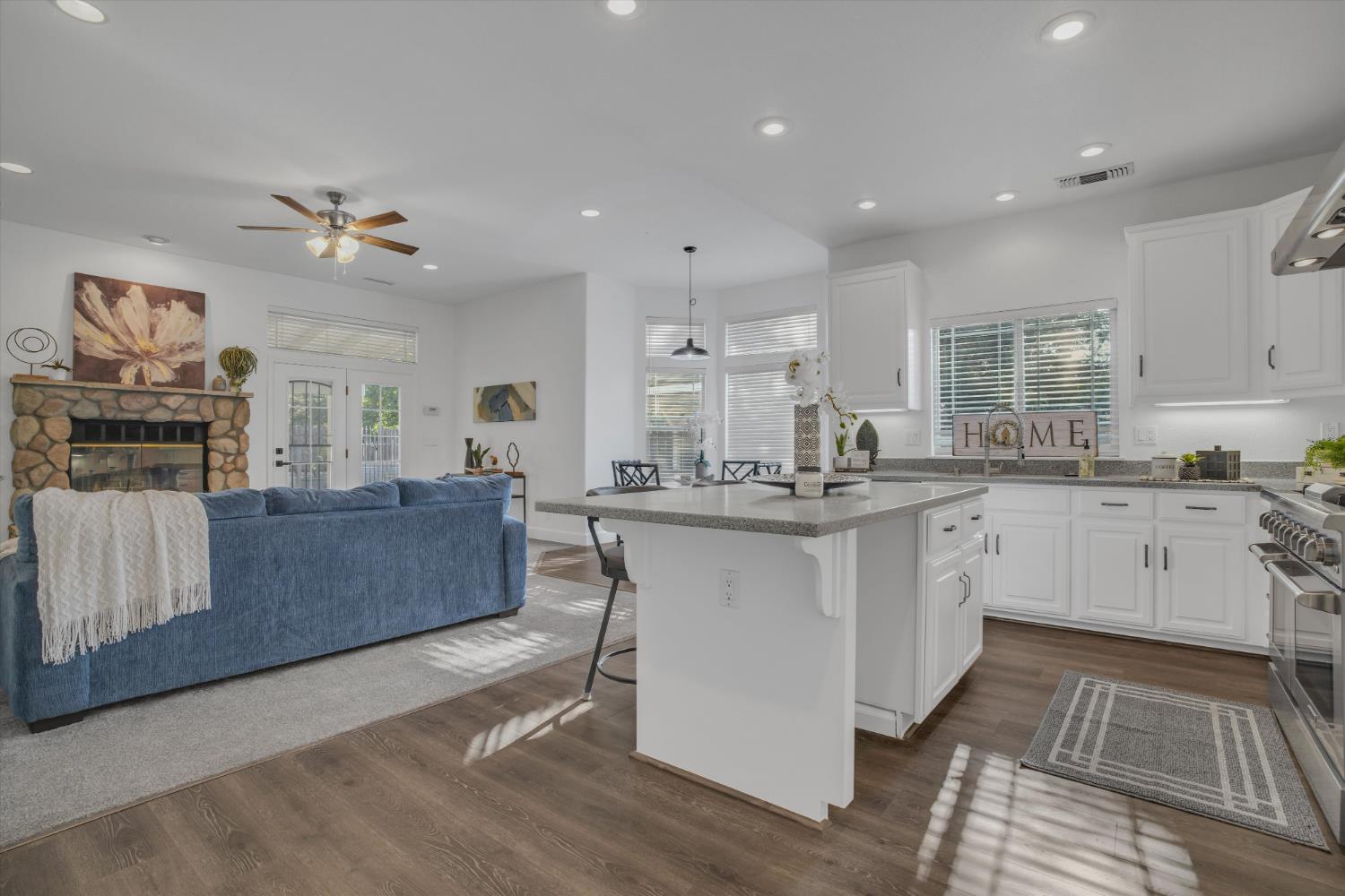 1940 Erin Way, Turlock, CA 95382