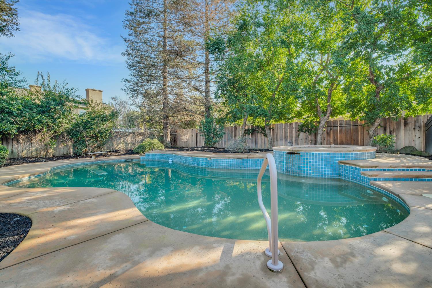 1940 Erin Way, Turlock, CA 95382