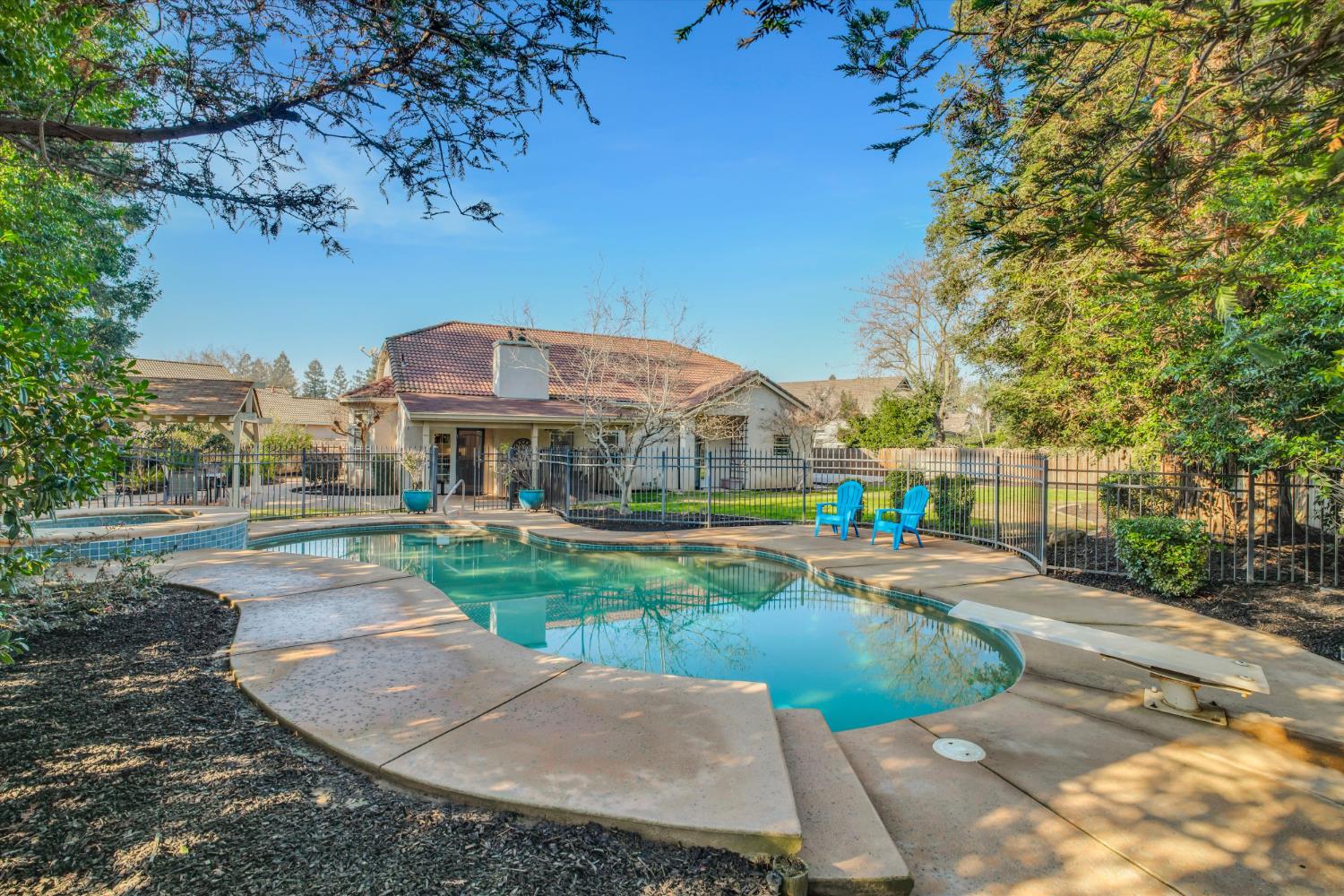 1940 Erin Way, Turlock, CA 95382