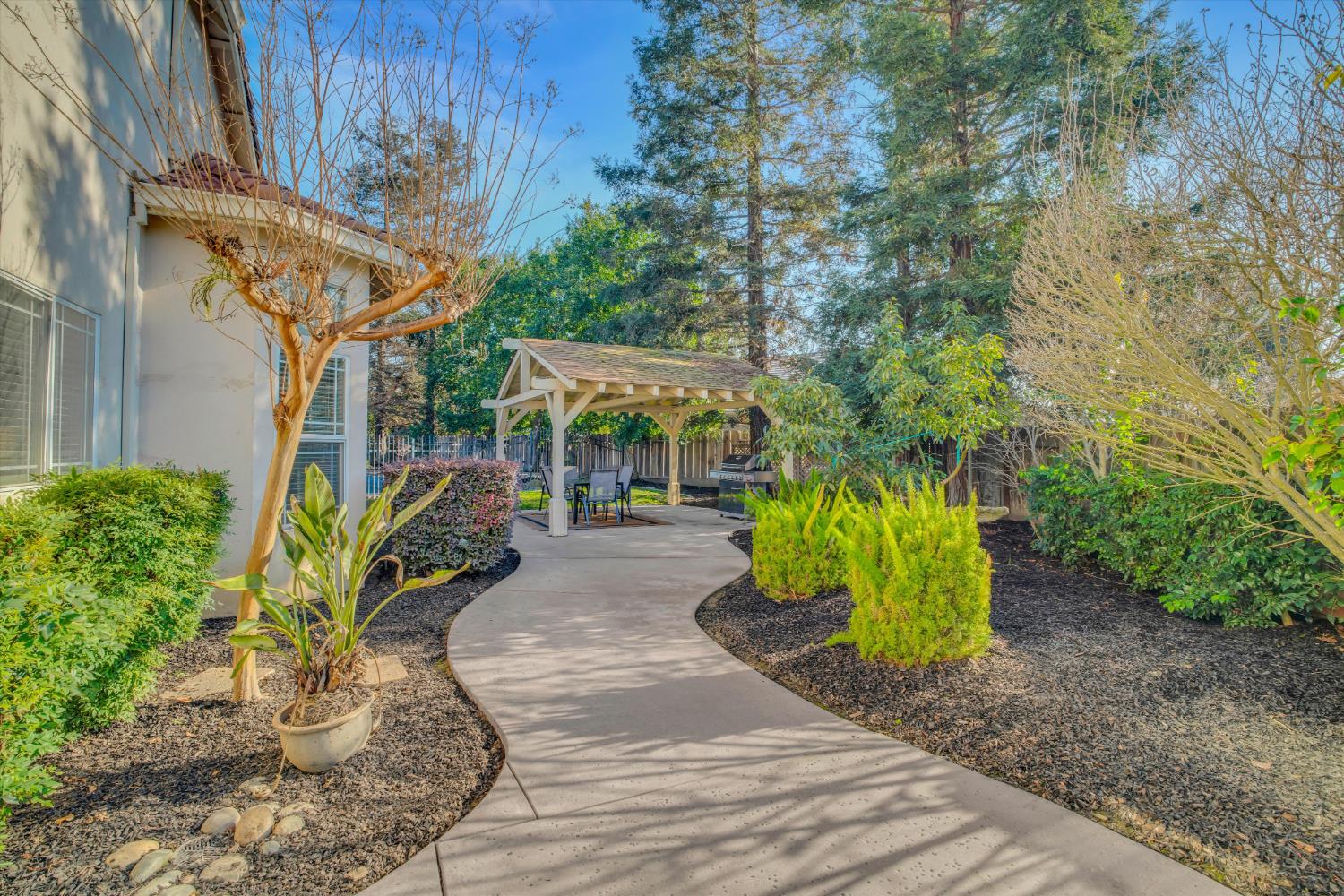 1940 Erin Way, Turlock, CA 95382