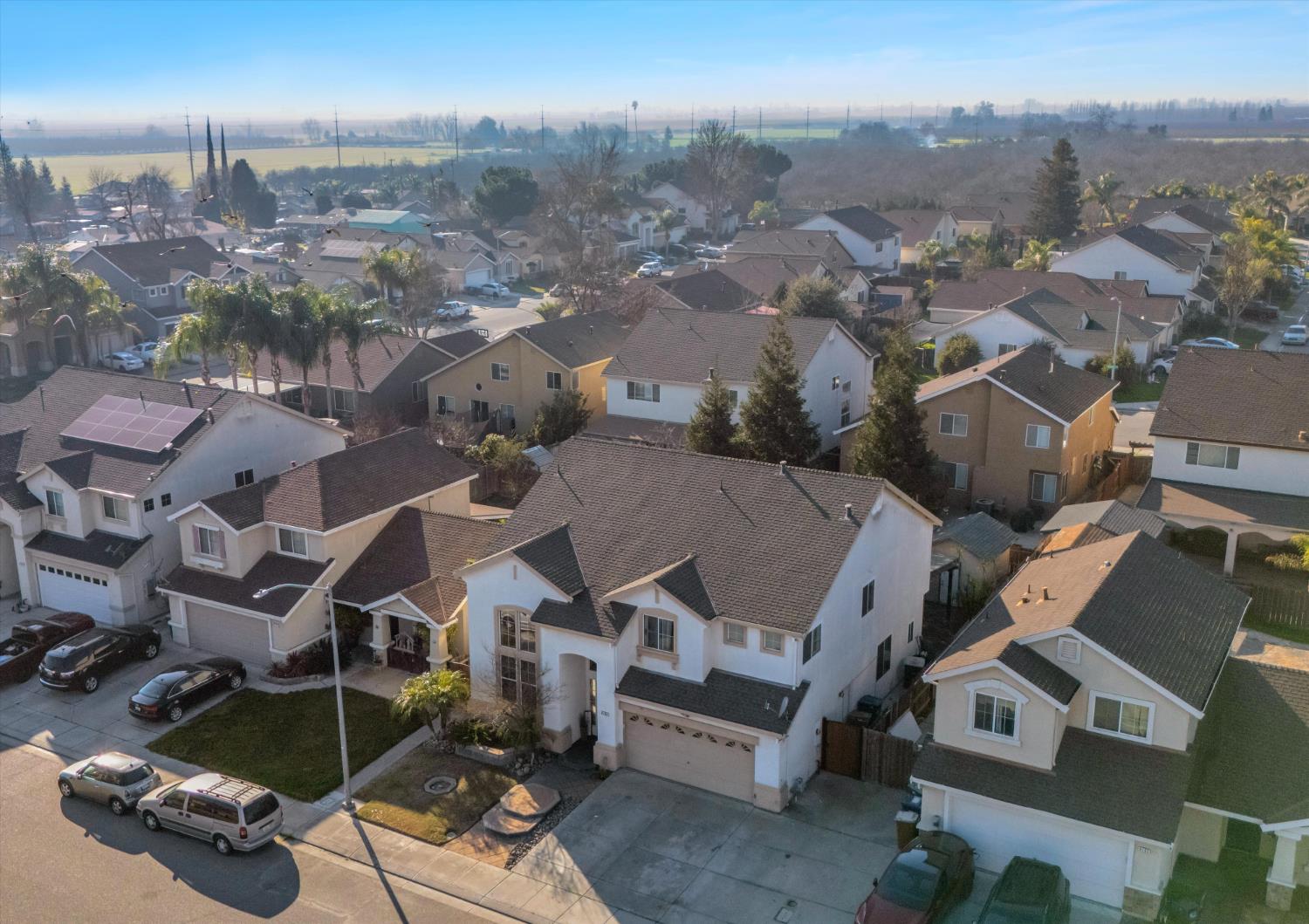 9185 N Rochester Ave, Delhi, CA 95315