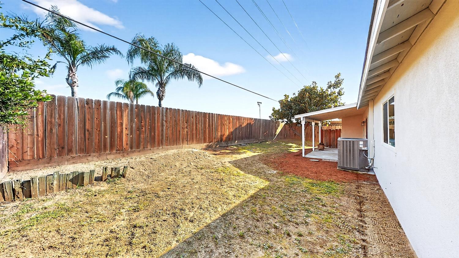 990 Shawnan Dr, Turlock, CA 95380