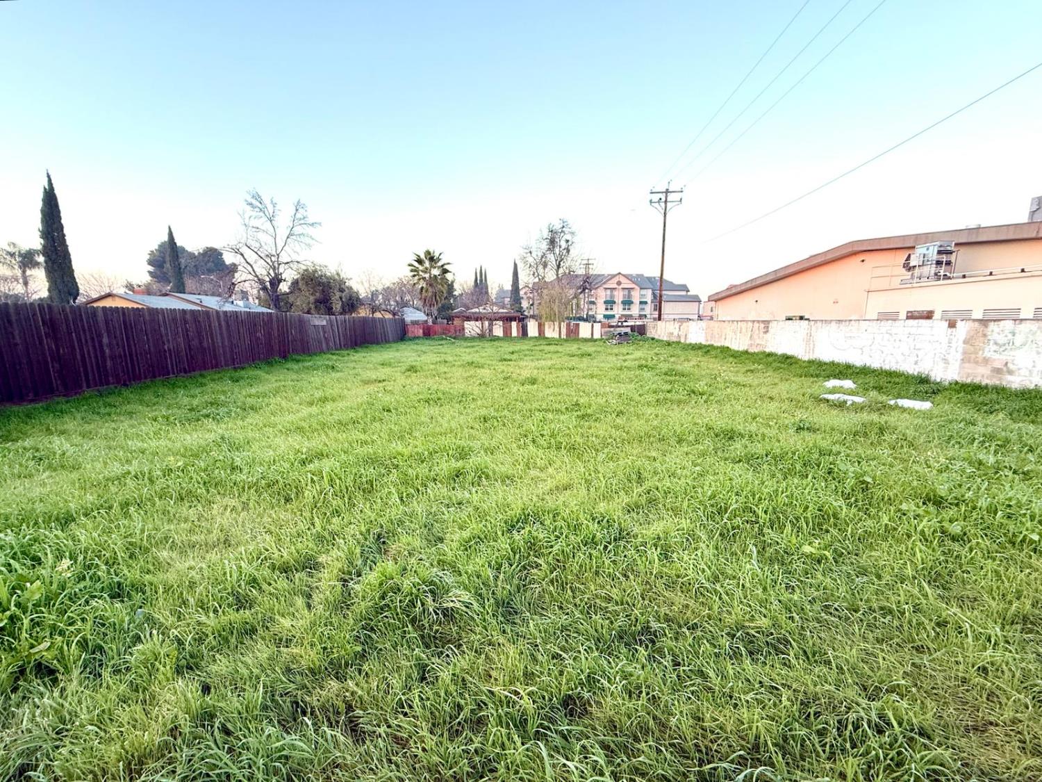 237 Bernell Ave, Turlock, CA 95380