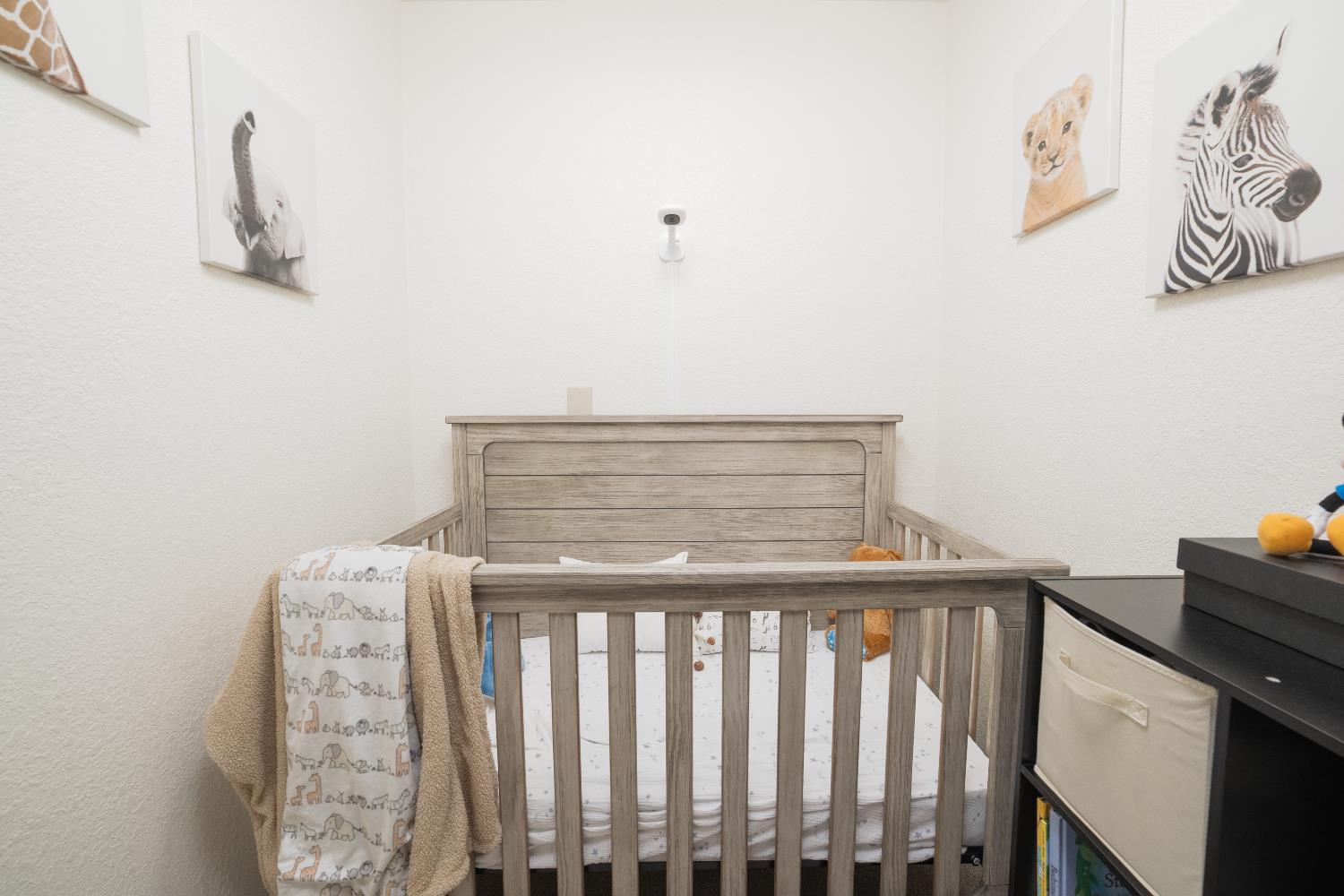 1255 Sweetbrier Pl, Manteca, CA 95336