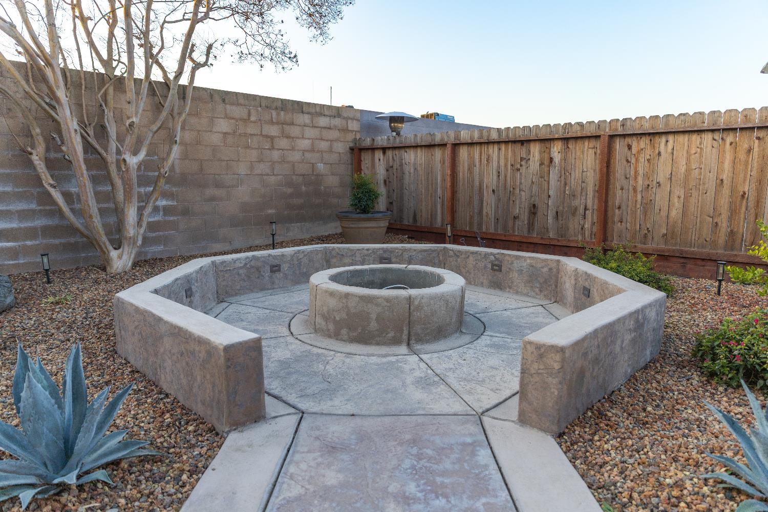 1255 Sweetbrier Pl, Manteca, CA 95336