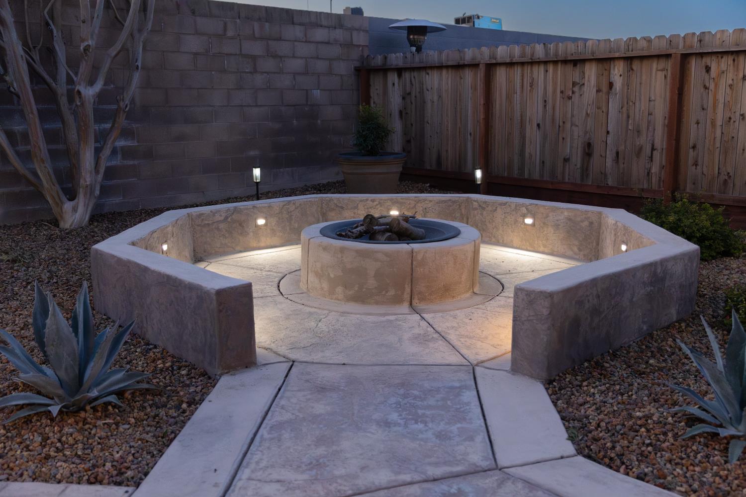 1255 Sweetbrier Pl, Manteca, CA 95336