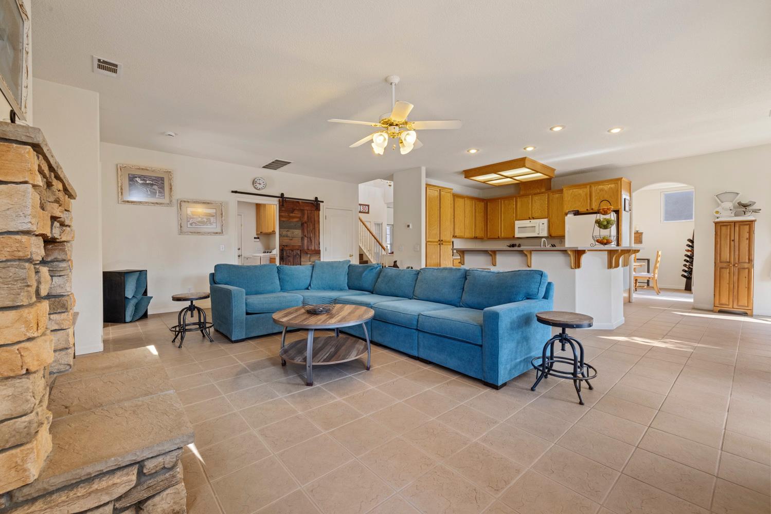 2730 Explorer Way, Turlock, CA 95382