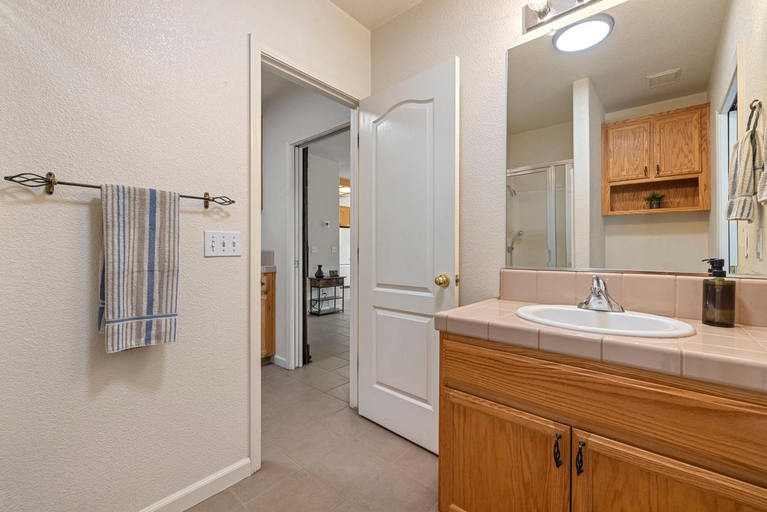 2730 Explorer Way, Turlock, CA 95382