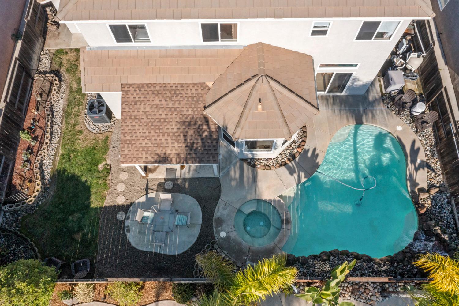 2730 Explorer Way, Turlock, CA 95382