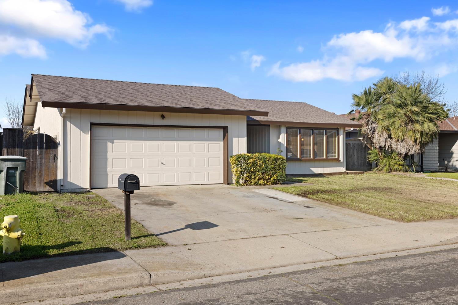 1821 Rose Ave, Ceres, CA 95307