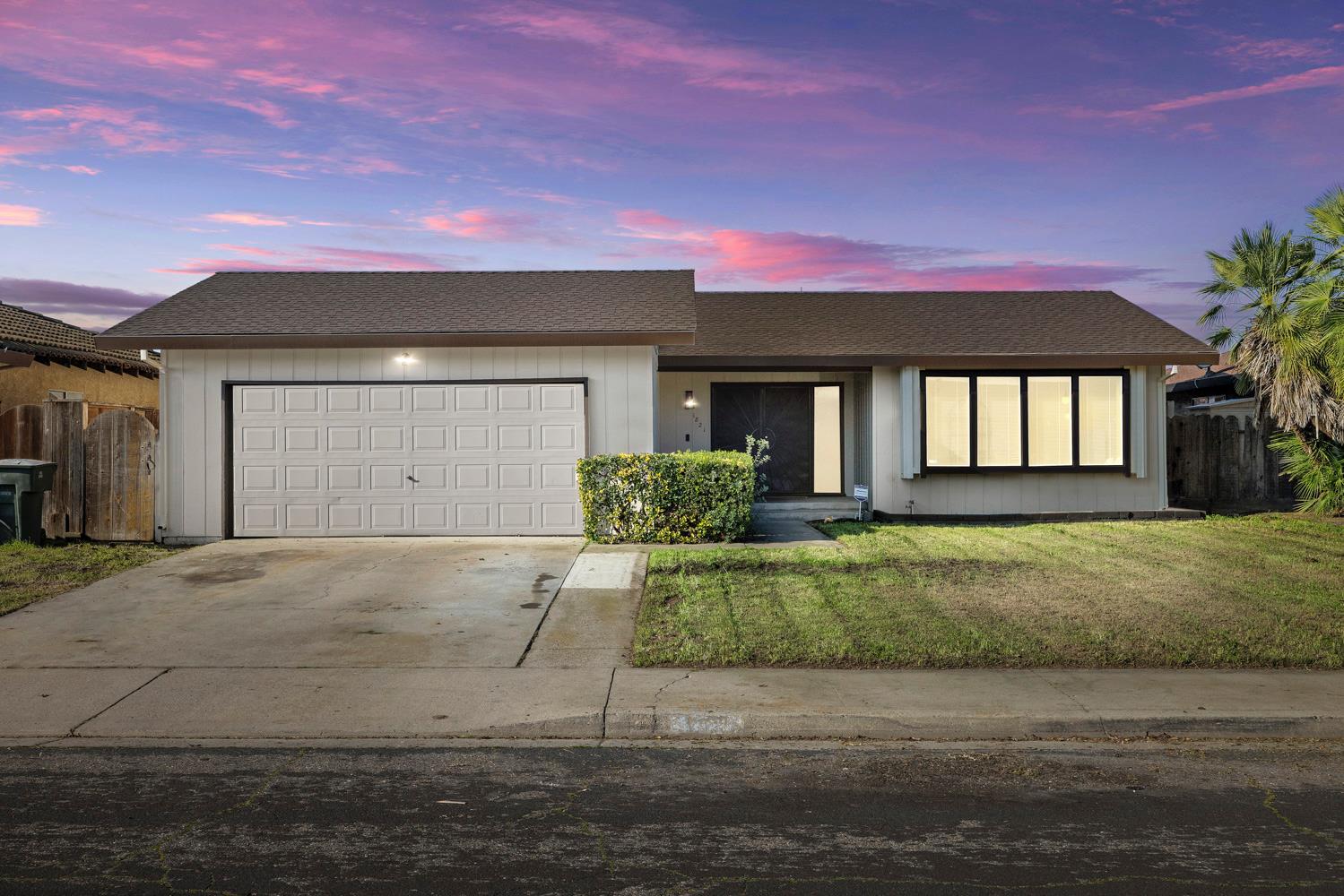 1821 Rose Ave, Ceres, CA 95307