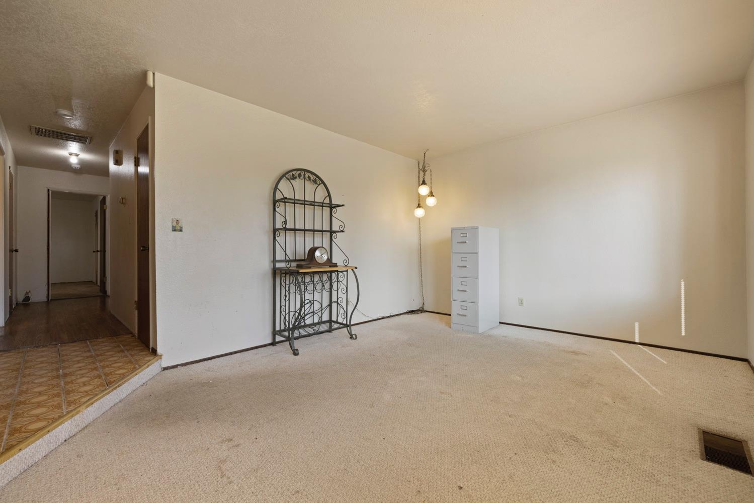 1821 Rose Ave, Ceres, CA 95307