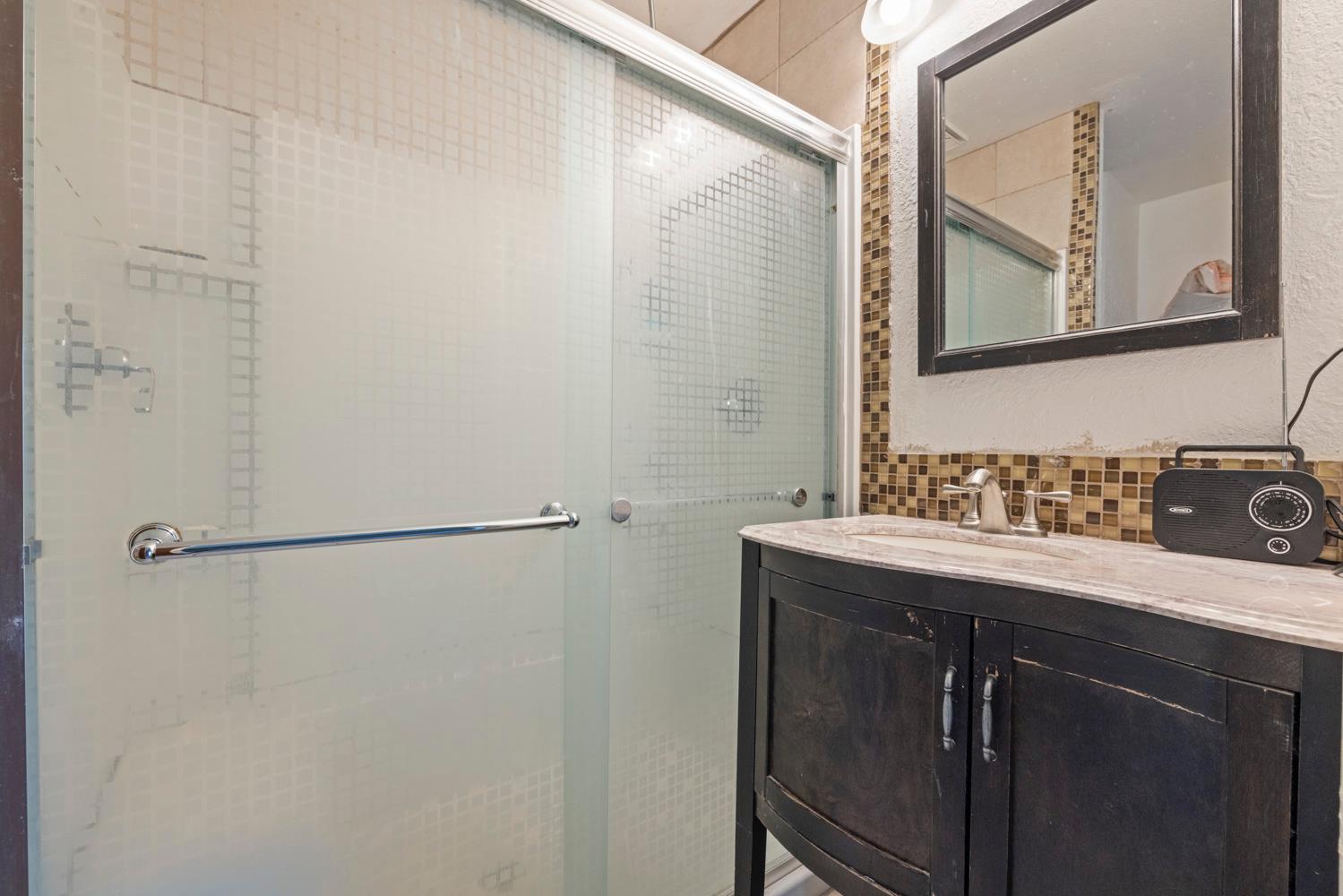 1821 Rose Ave, Ceres, CA 95307