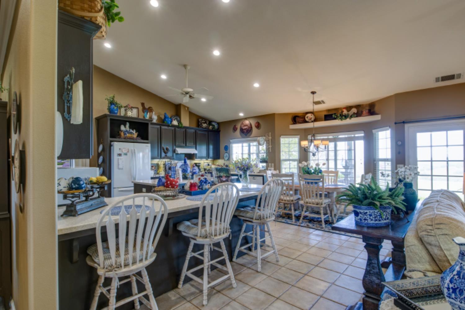 1985 White Rock Rd, Le Grand, CA 95333