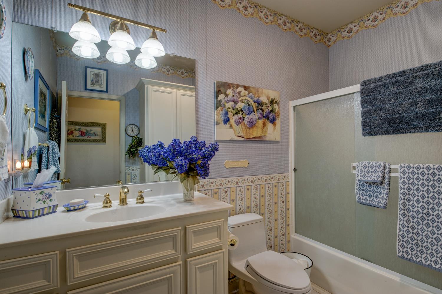 1985 White Rock Rd, Le Grand, CA 95333