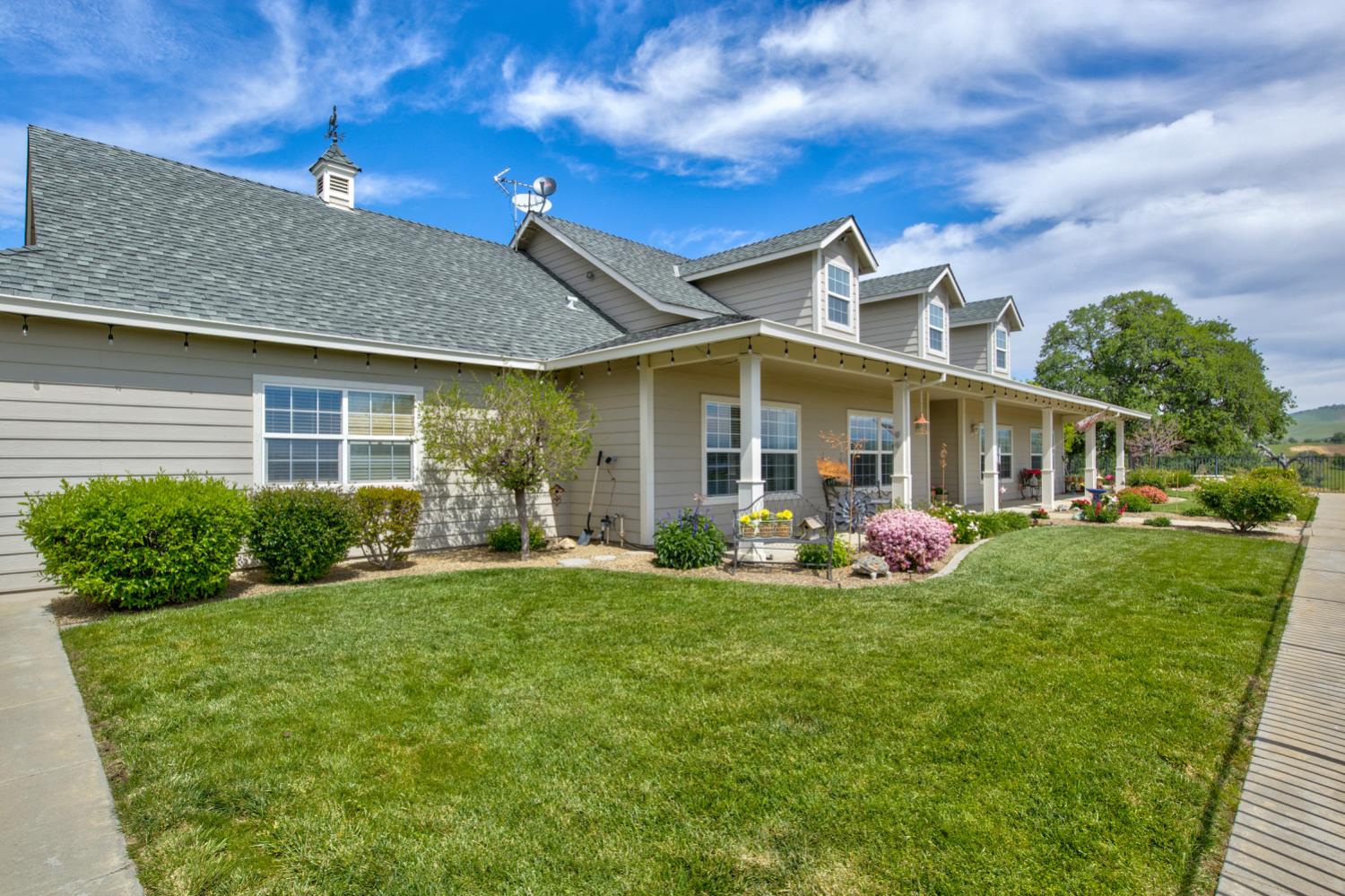 1985 White Rock Rd, Le Grand, CA 95333