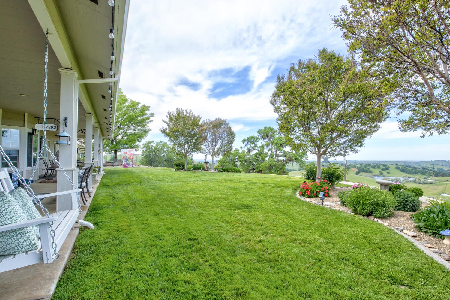 1985 White Rock Rd, Le Grand, CA 95333