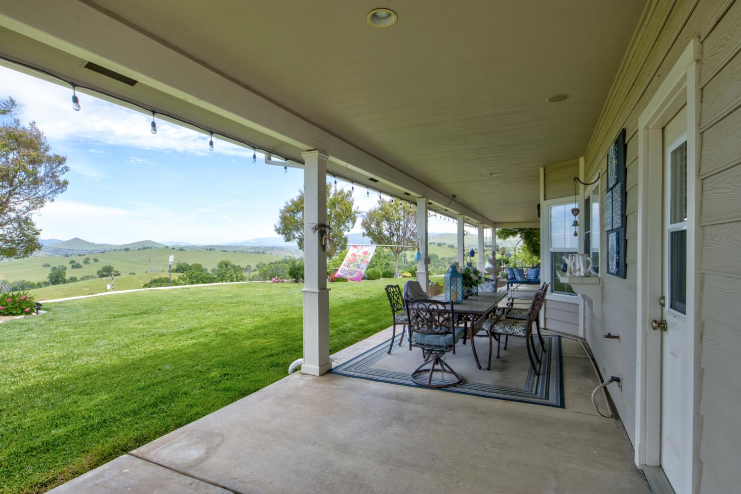 1985 White Rock Rd, Le Grand, CA 95333