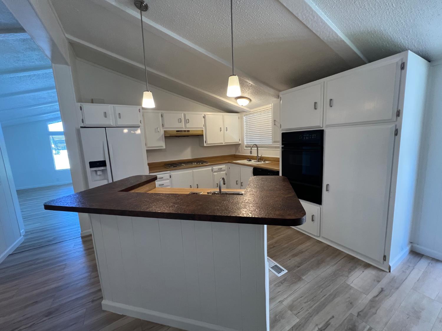 2240 Golden Oak Ln #134, Merced, CA 95341