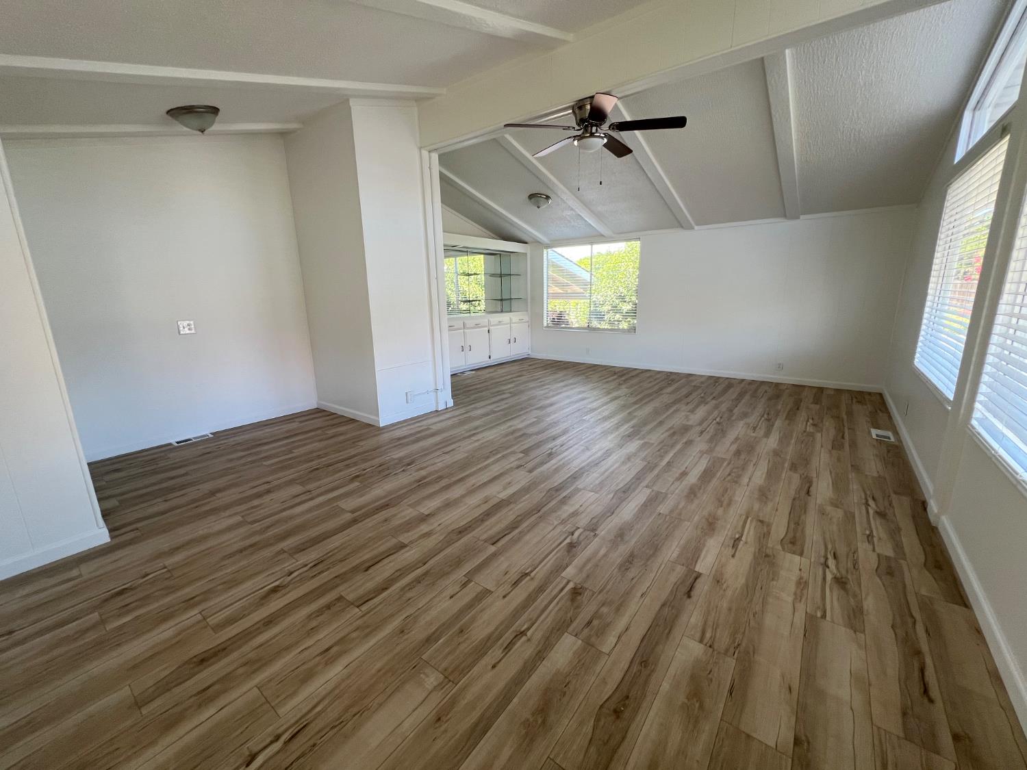 2240 Golden Oak Ln #134, Merced, CA 95341