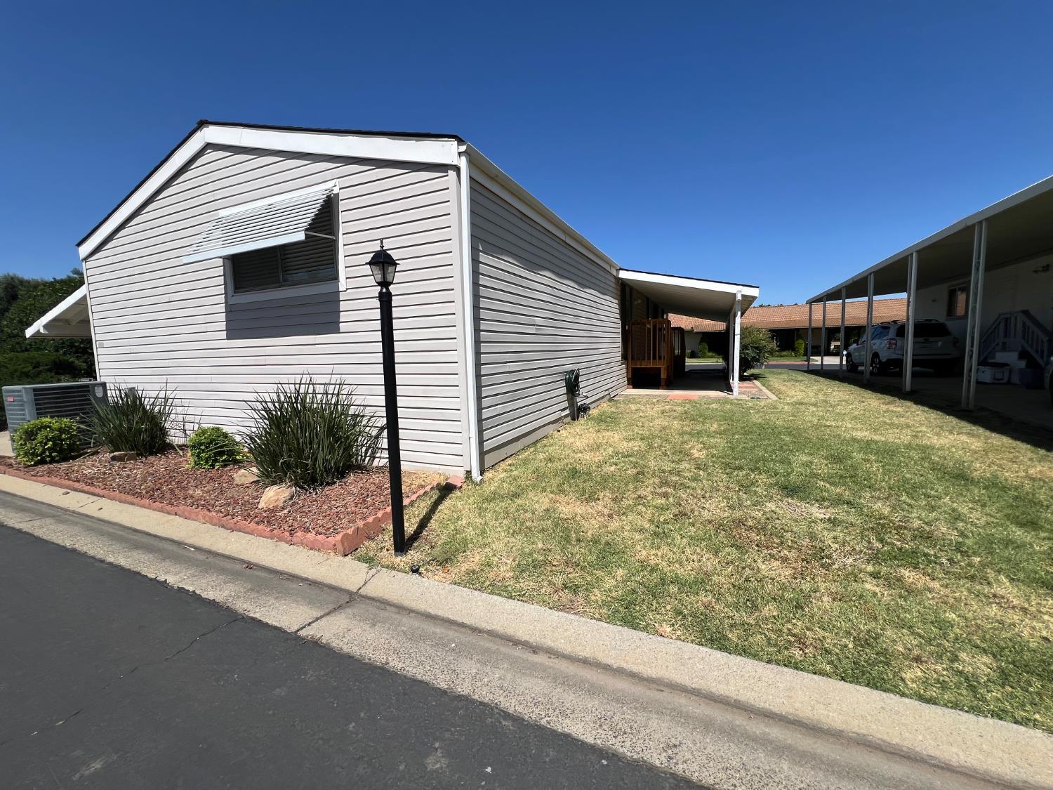 2240 Golden Oak Ln #134, Merced, CA 95341