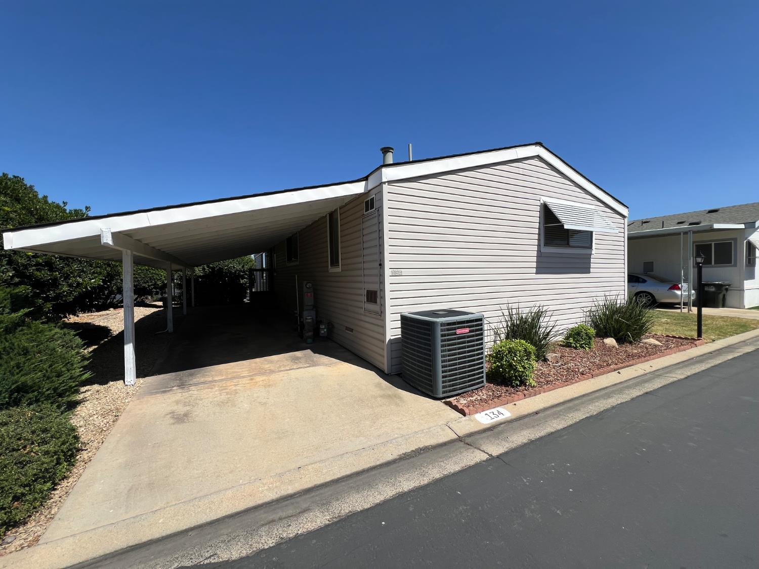 2240 Golden Oak Ln #134, Merced, CA 95341