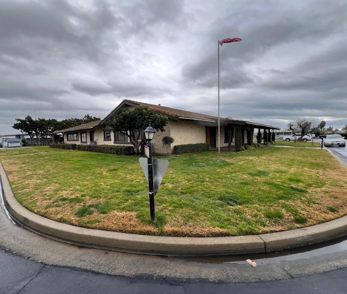 2240 Golden Oak Ln #134, Merced, CA 95341