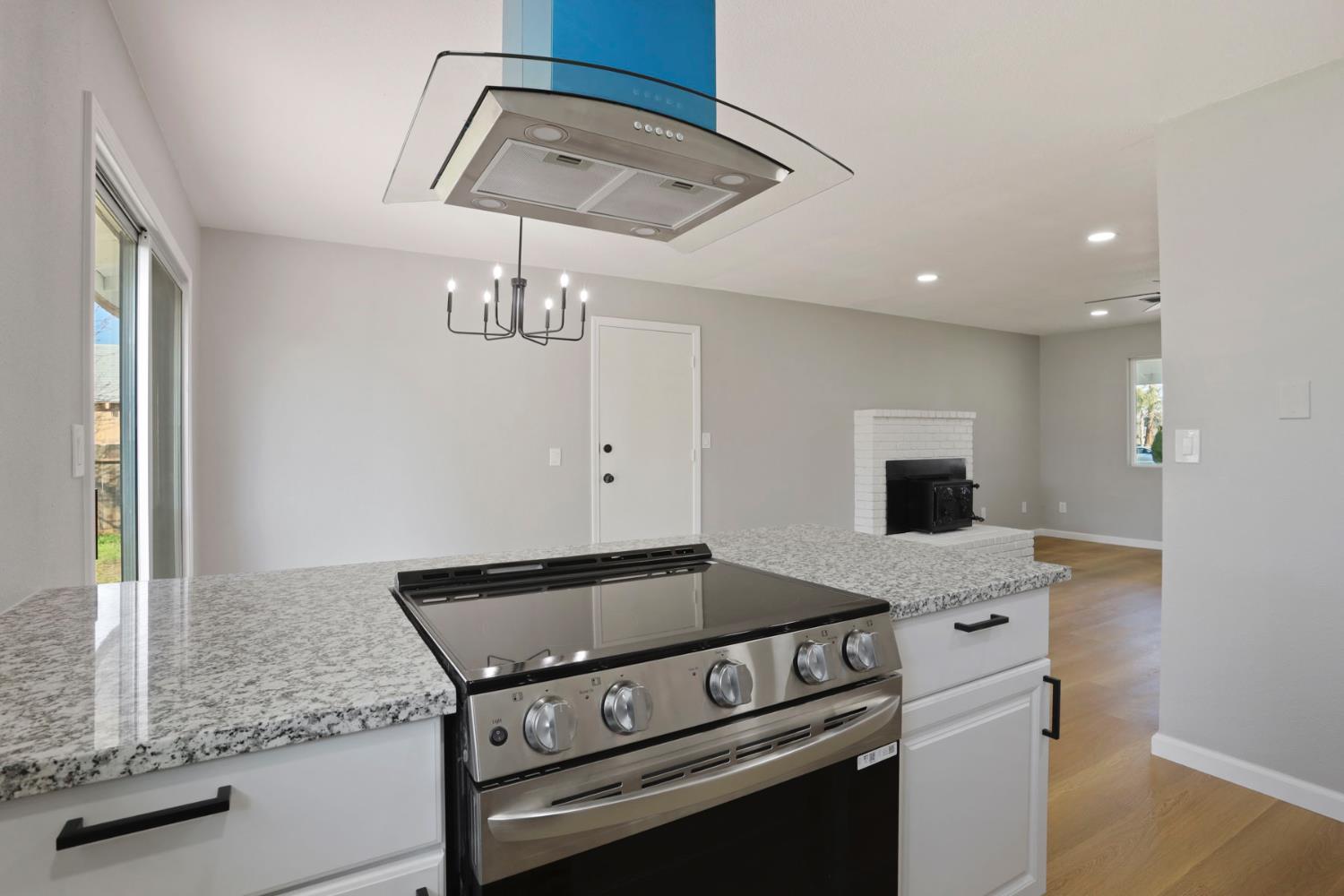 401 Church St, Modesto, CA 95357