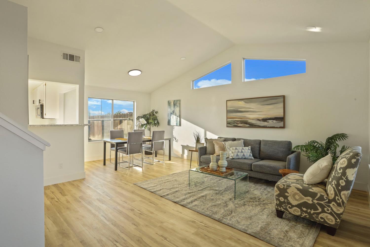 311 Teresa Pl, Manteca, CA 95337