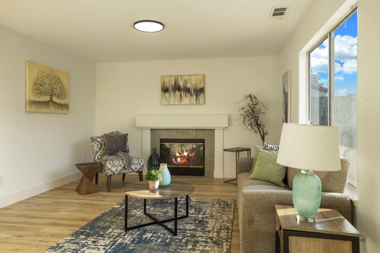 311 Teresa Pl, Manteca, CA 95337