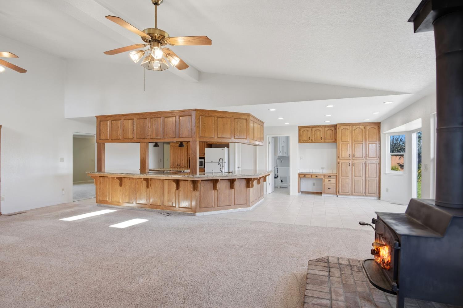 16166 Lawrence Rd, Escalon, CA 95320