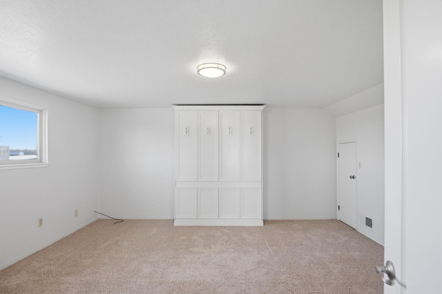 16166 Lawrence Rd, Escalon, CA 95320