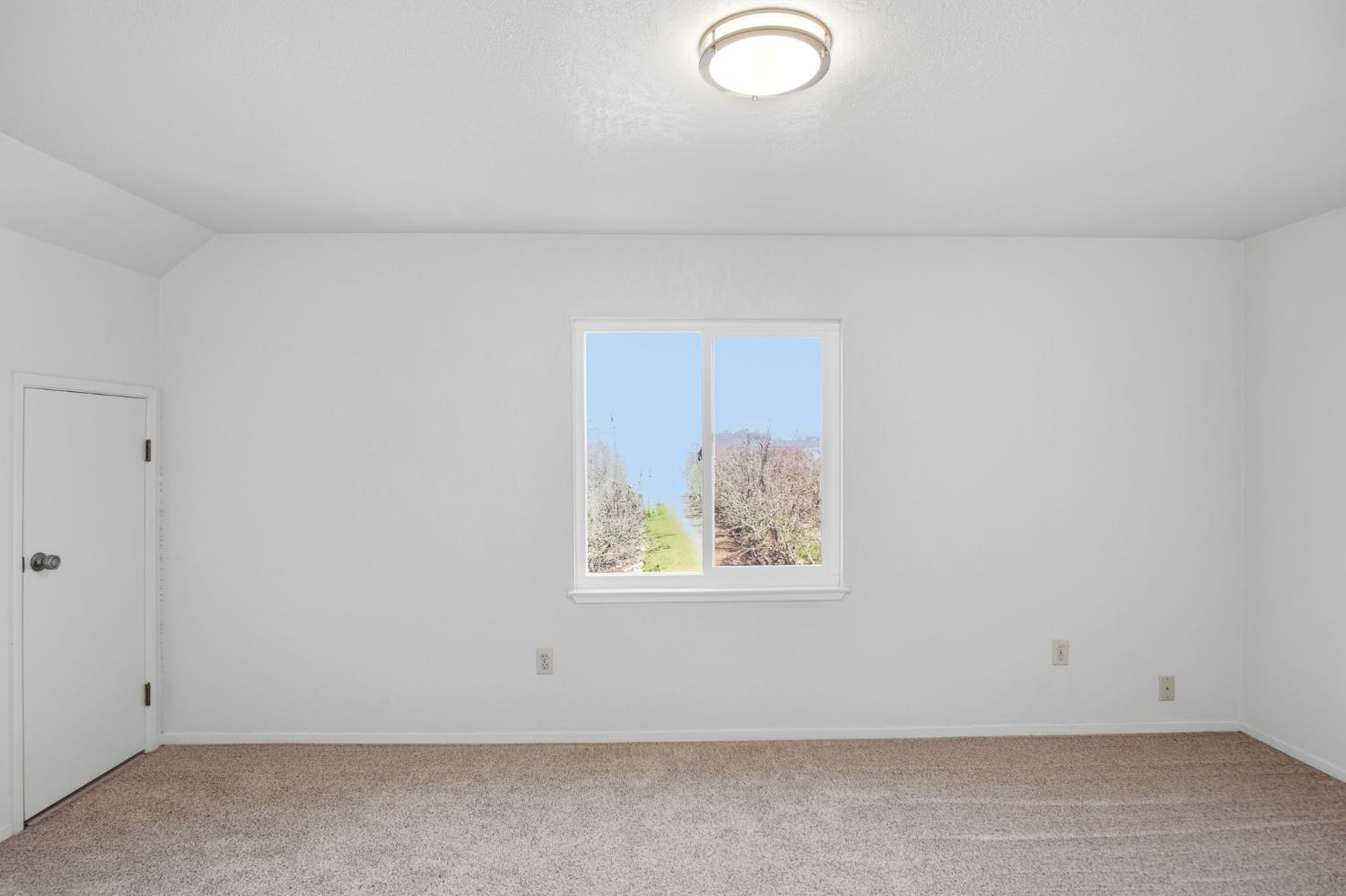 16166 Lawrence Rd, Escalon, CA 95320