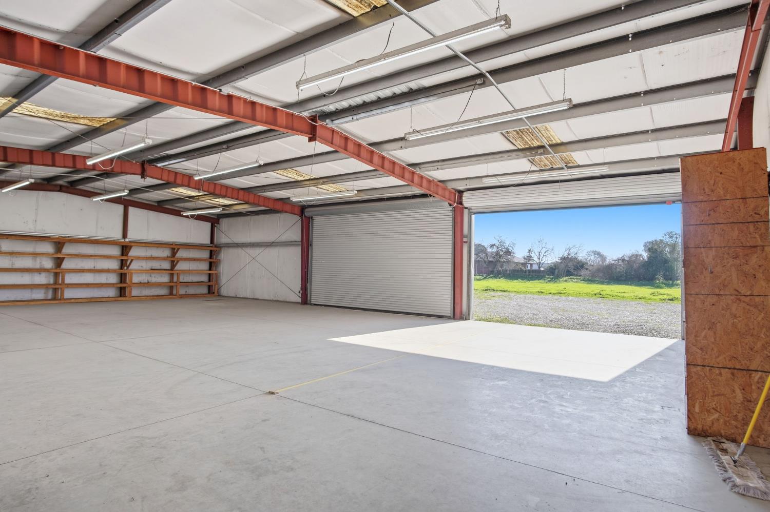 16166 Lawrence Rd, Escalon, CA 95320