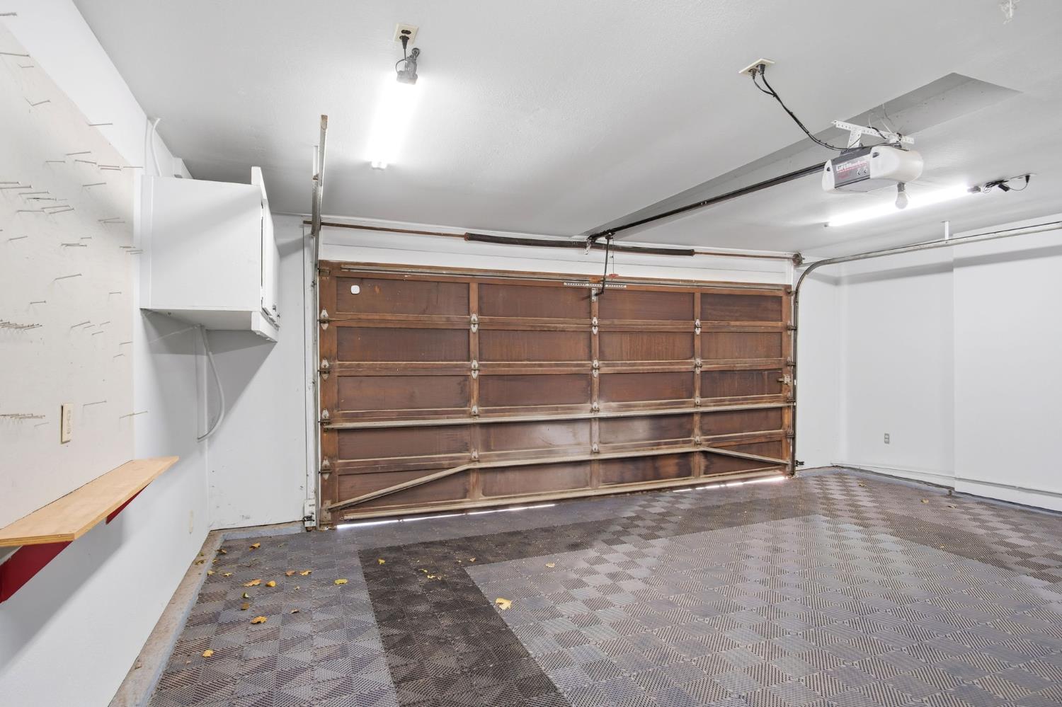 16166 Lawrence Rd, Escalon, CA 95320